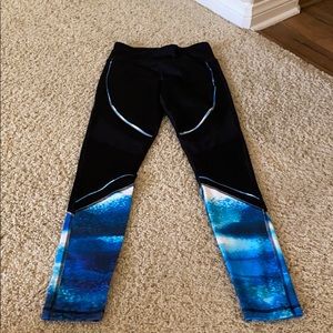 ♥️Like NEW Express cute black/ocean design l…